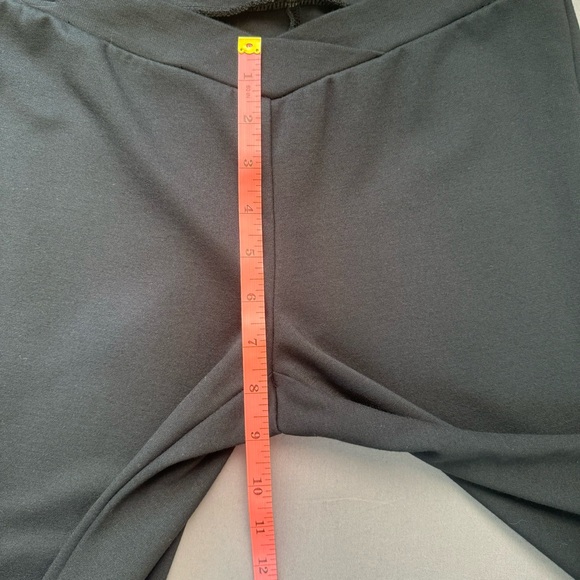 Urban Outfitters pants women 6 mid rise cross front flare leggings black - Picture 8 of 9